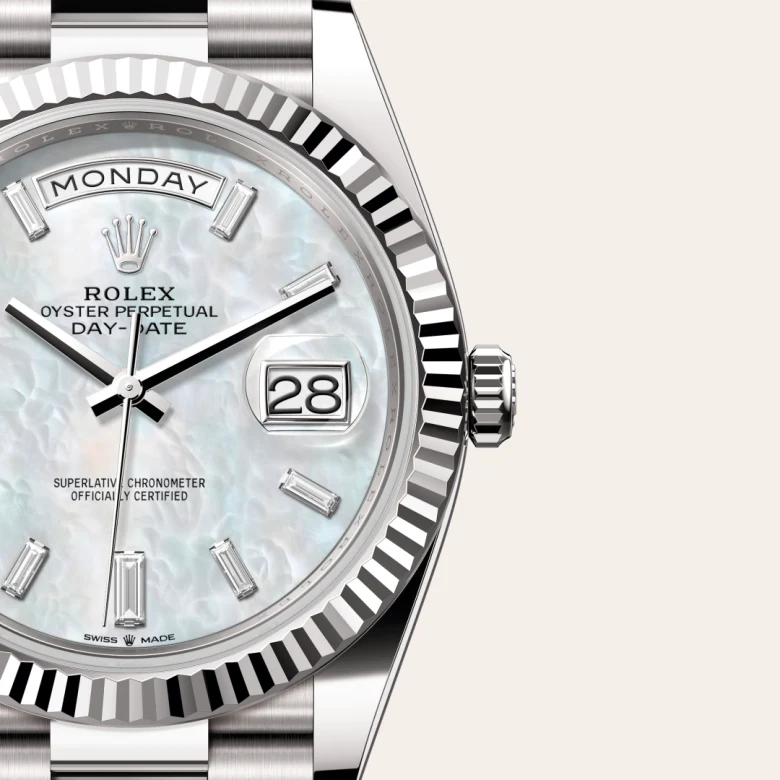 Rolex Day-Date in 18 ct white gold, M228239-0078 - Build