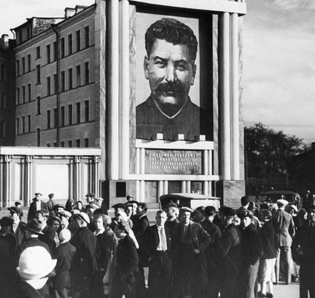 photo of a banner of Stalin