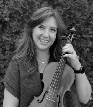 Carolyn Babuin - Violin, Viola and Piano Instructor at South Island Studio