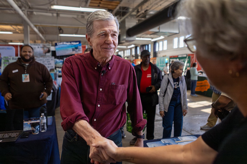 Picture of Roy Cooper