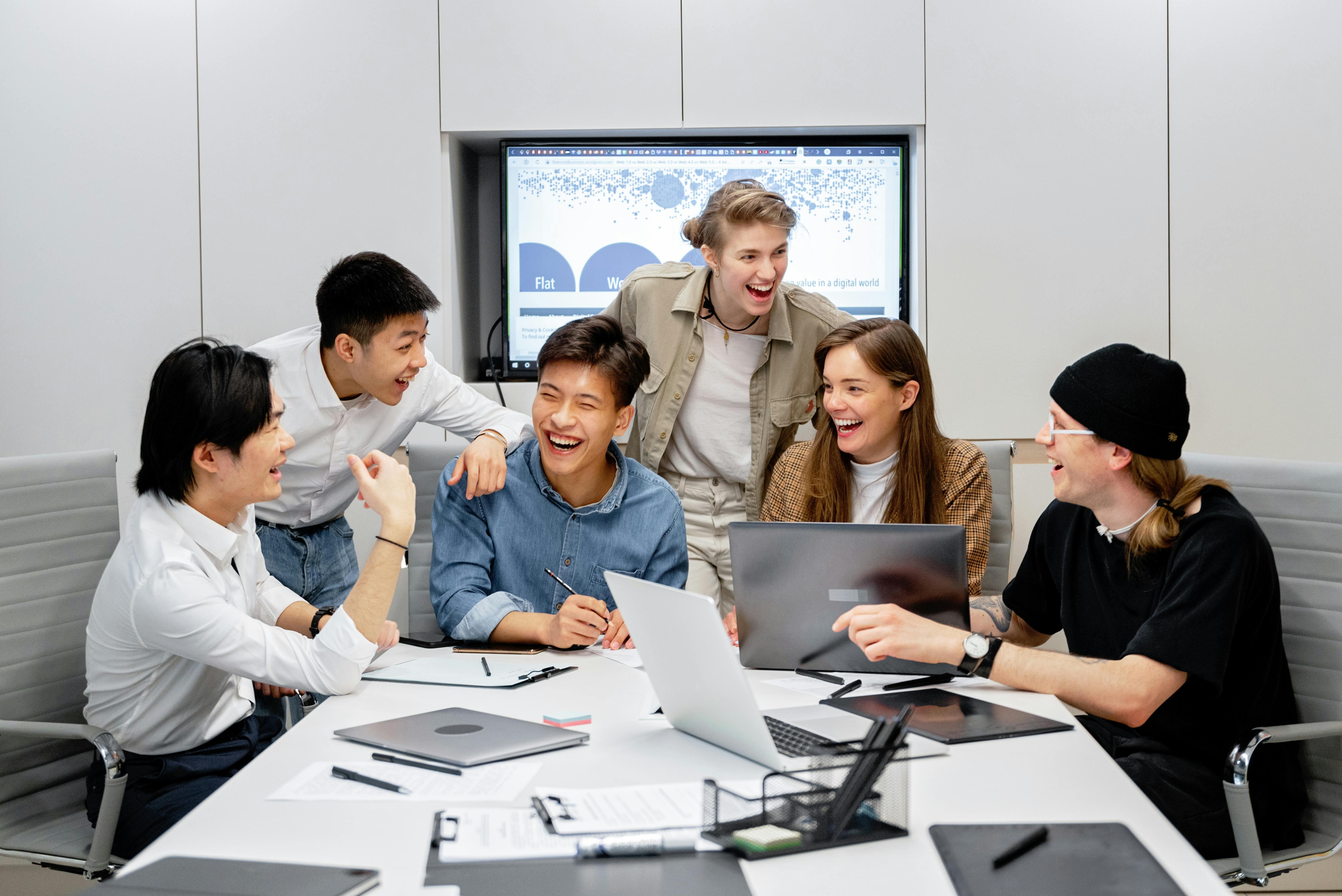 Talent Lawn Social &ndash; World&rsquo;s First Edu-Talent Network | Connect, Follow, Poke, Like, Dislike|  Monetize, Raise Funding, Donate, Trade, Post : Jobs, Offers,  Courses,  Create :  Posts, Forum Threads, Blogs, Events, Pages, Groups | Upcoming Features* : Chat, Video, Audio, Live Streaming