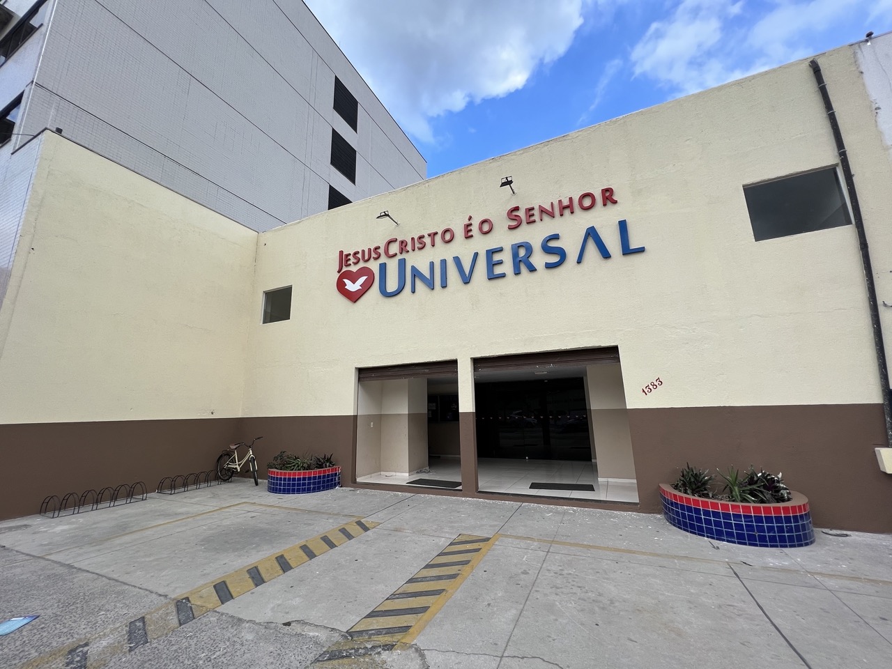 Igreja Universal NOVO HORIZONTE - Avenida Brasil, 1383 - Novo Horizonte, Serra - Espírito Santo  - 29163331 - Brasil, 1383 - Novo Horizonte Serra - Espírito Santo - Brasil