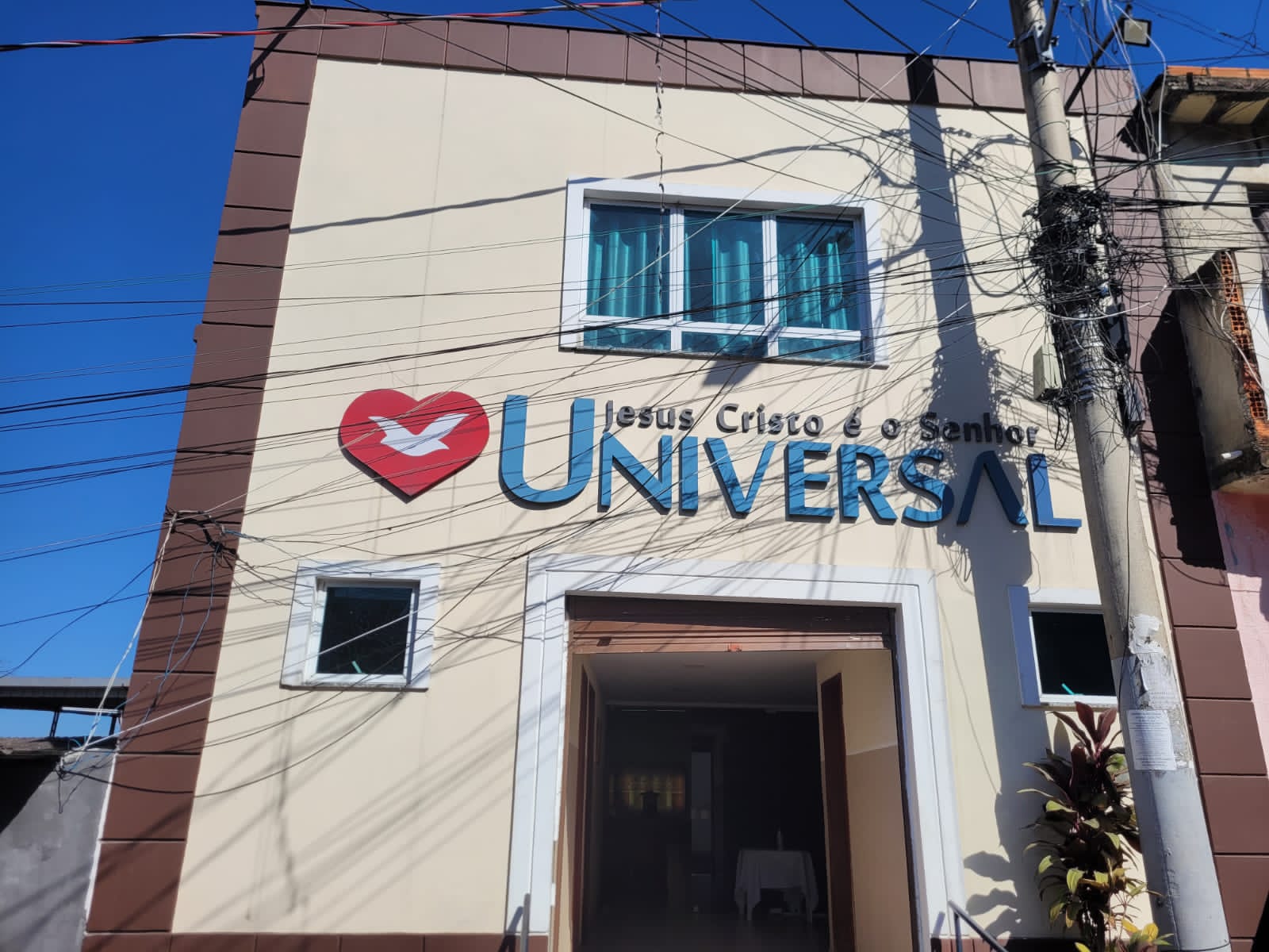 Igreja Universal FAZENDA BOTAFOGO I - Rua Antônio Cardoso, 12 - Costa Barros, Rio de Janeiro - Rio de Janeiro  - 21515-400 - Brasil, 12 - Costa Barros Rio de Janeiro - Rio de Janeiro - Brasil