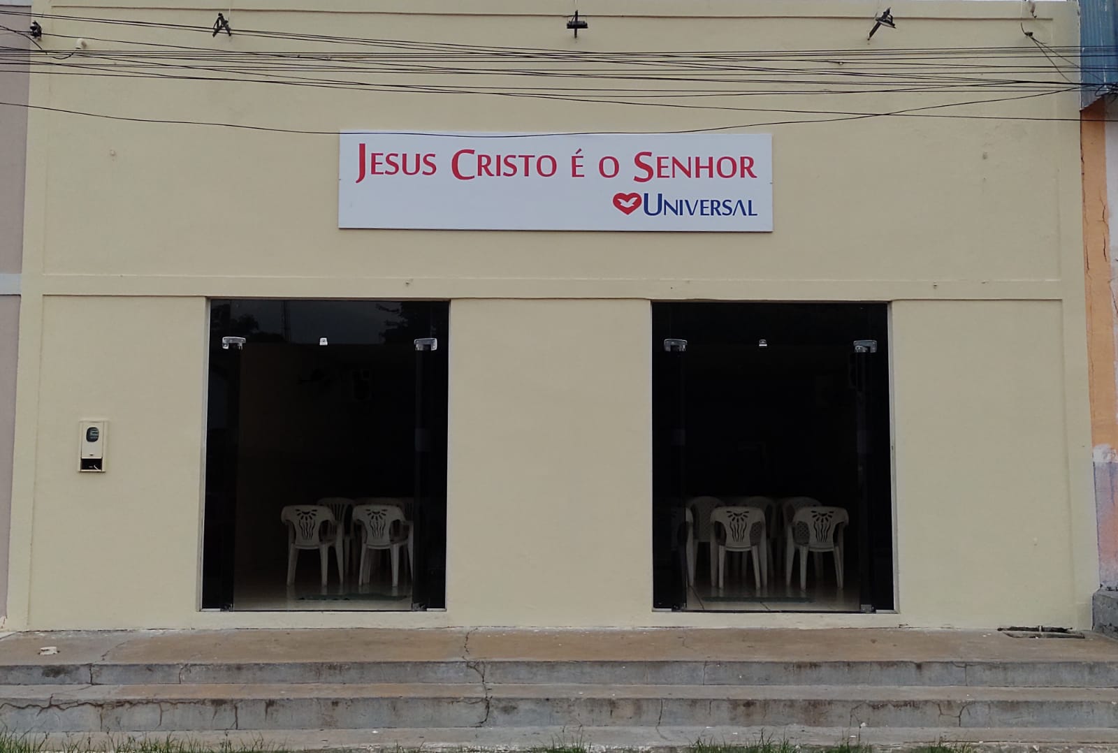 Igreja Universal CAROLINA - Rua José Augusto dos Santos, 168 - Centro, Carolina - Maranhão  - 65980000 - Brasil, 168 - Centro Carolina - Maranhão - Brasil