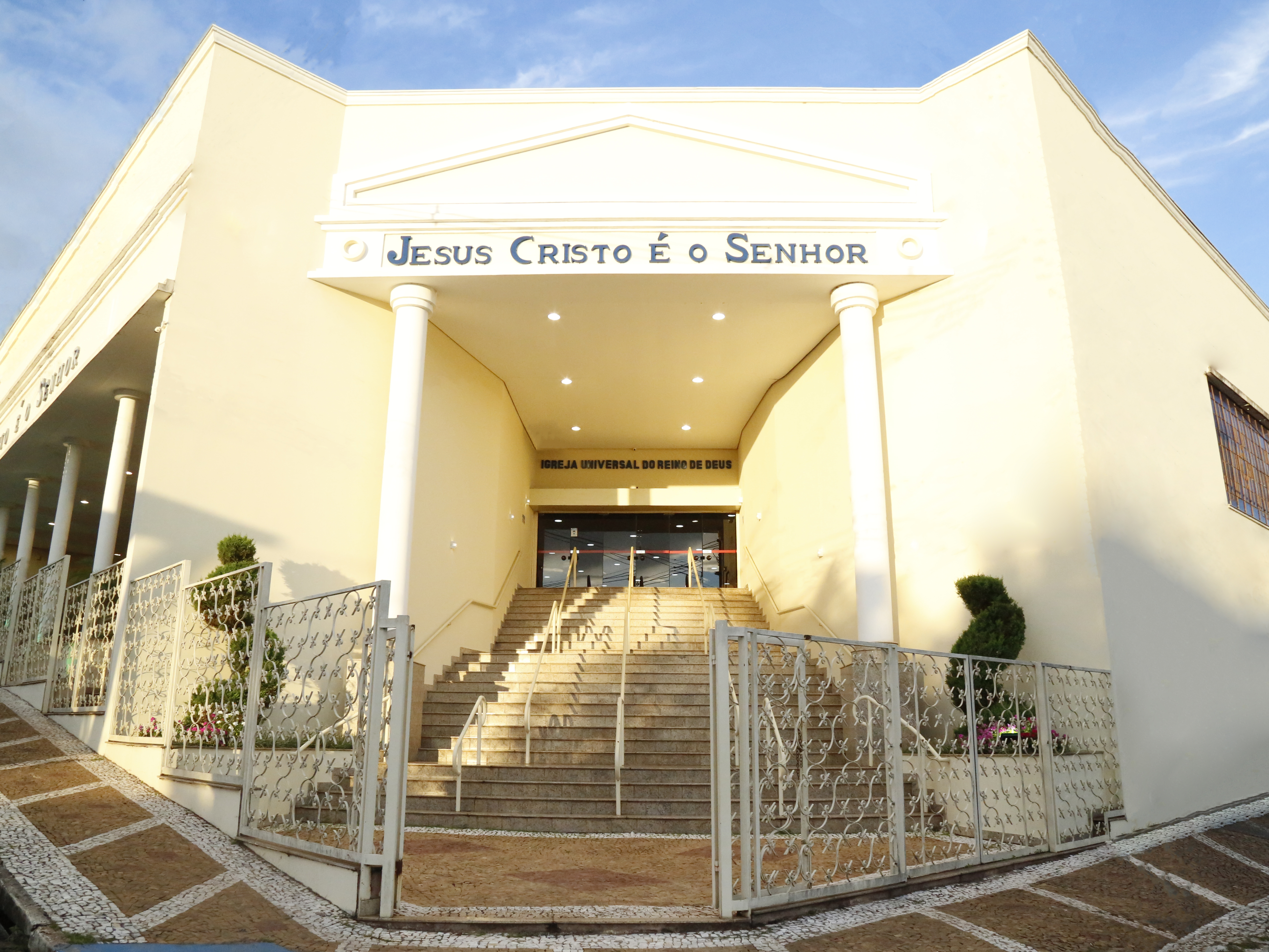 Igreja Universal SAO CARLOS - Rua Jesuíno de Arruda, 2259 - Jardim São Carlos, São Carlos - São Paulo  - 13560642 - Brasil, 2259 - Jardim São Carlos São Carlos - São Paulo - Brasil