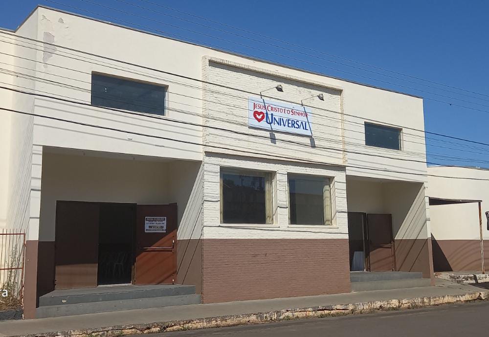 Igreja Universal CARLOPOLIS - Rua Andrino Soares, 250 - Centro, Carlópolis - Paraná  - 86420000 - Brasil