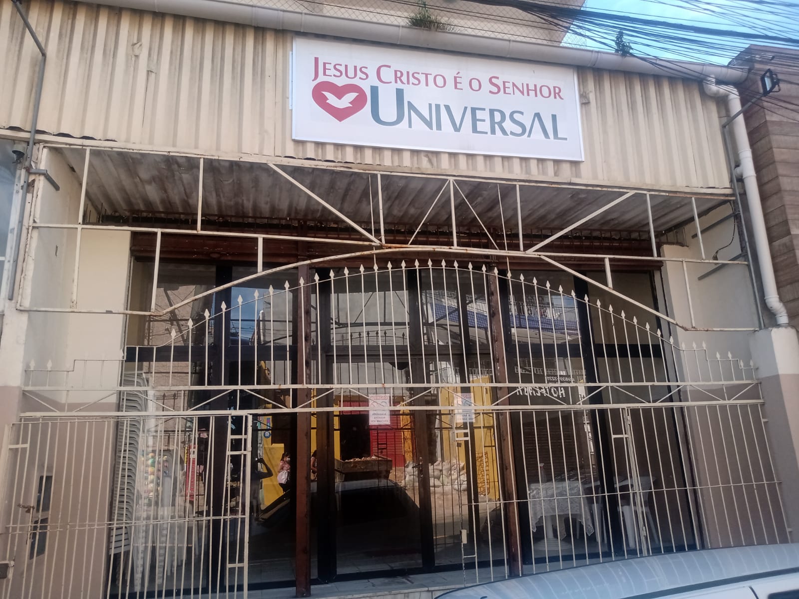 Igreja Universal IAPI - Rua Conde de Porto Alegre, 202 - IAPI, Salvador - Bahia  - 40330-200 - Brasil, 202 - IAPI Salvador - Bahia - Brasil