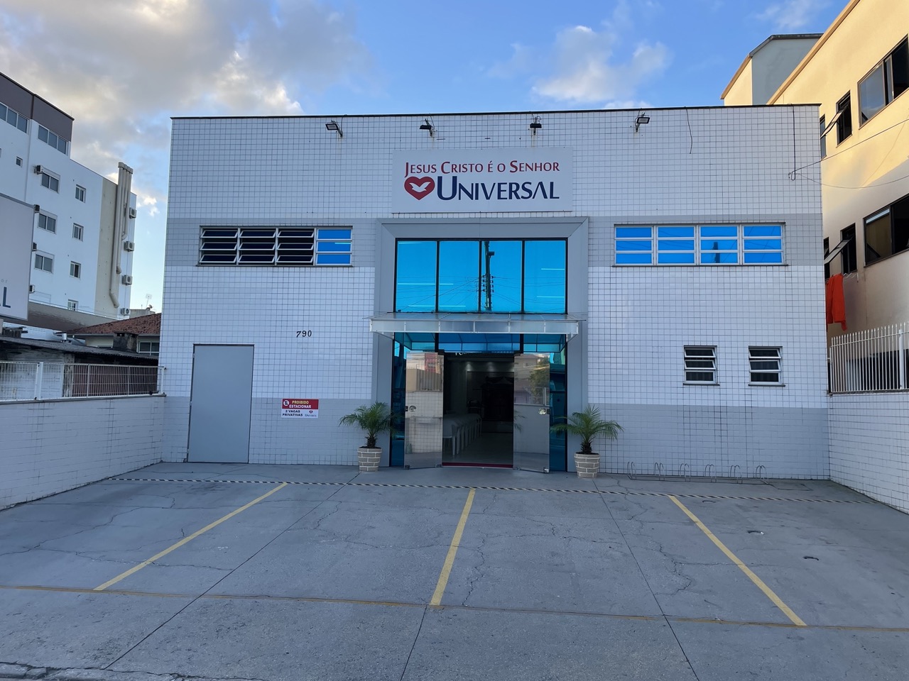 Igreja Universal AREIAS BARREIROS - Rua da Independência, 790 - Areias, São José - Santa Catarina  - 88113-280 - Brasil