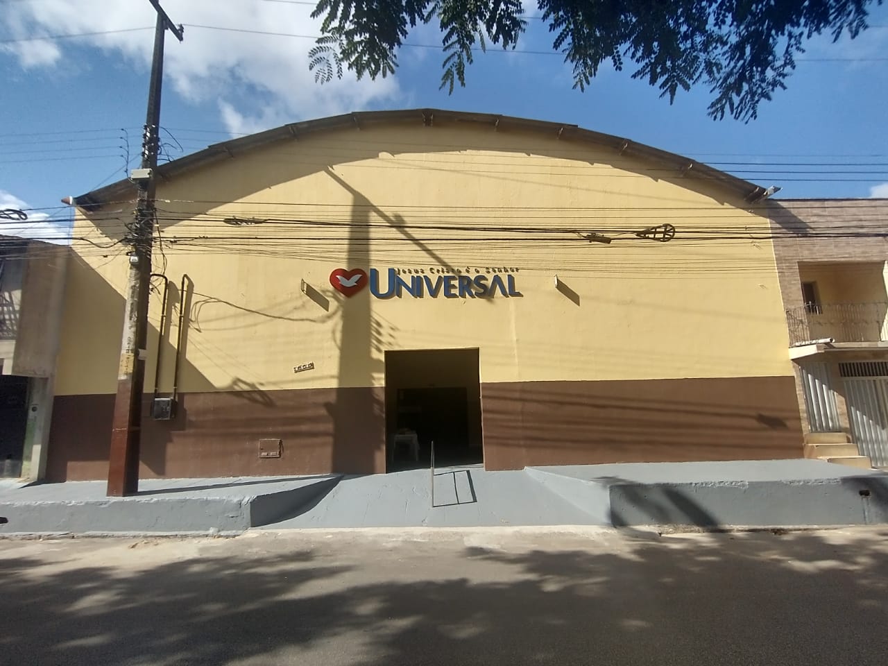 Igreja Universal QUINTINO CUNHA - Avenida Independência , 1868 - Quintino Cunha, Fortaleza - Ceará  - 60345530 - Brasil, 1868 - Quintino Cunha Fortaleza - Ceará - Brasil