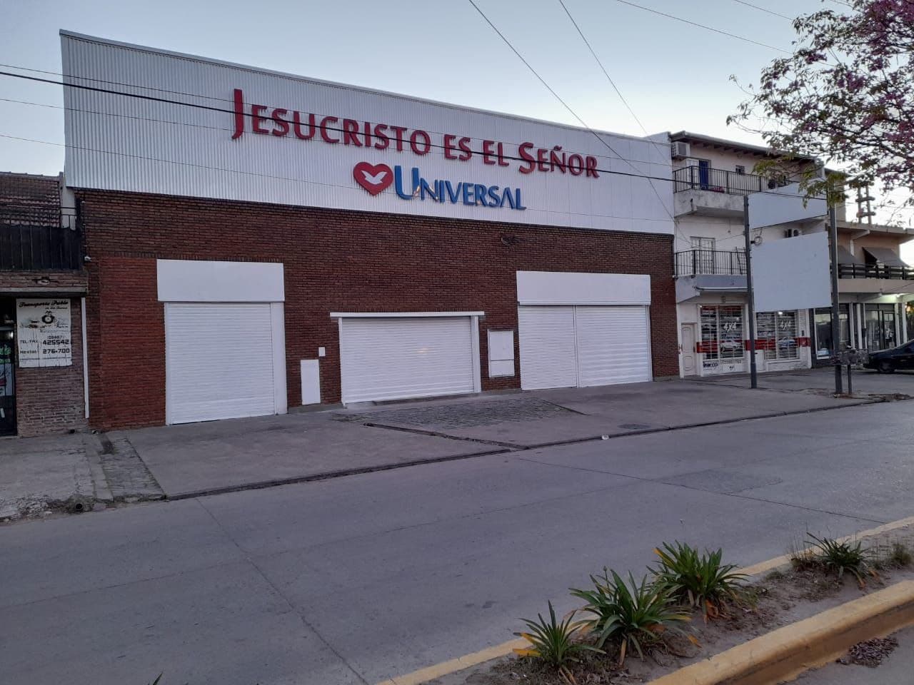 Igreja Universal ZARATE - Av. Gallesio, 880 - Zárate, Zárate - Buenos Aires Province  - B2800CNV - Argentina, 880 - Zárate Zárate - Buenos Aires Province - Argentina