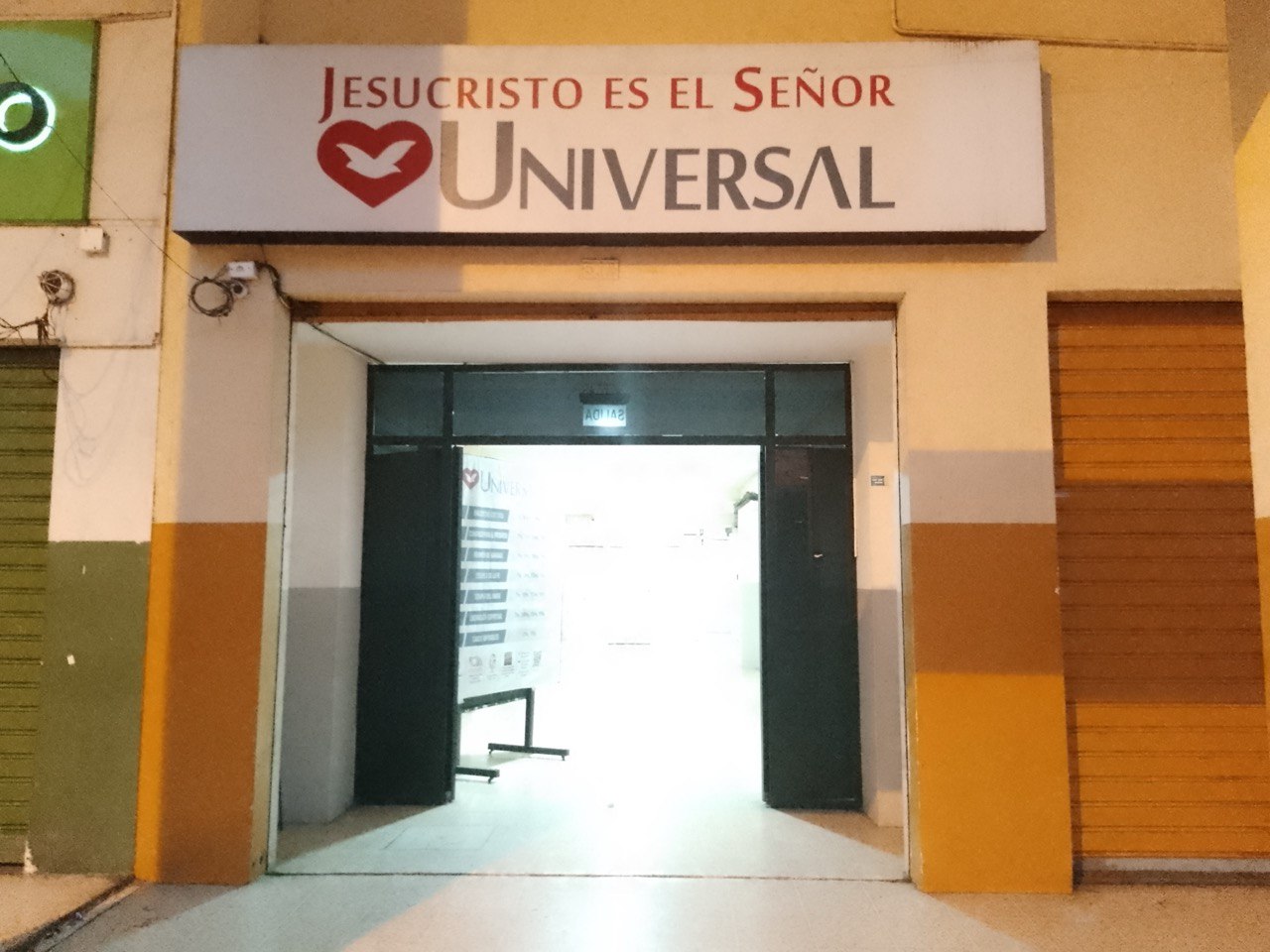 Igreja Universal MILAGRO - 9 de Octubre entre García Moreno y 24 de Mayo, 512 - Milagro Centro, Milagro - Guayas  - 091701 - Equador, 512 - Milagro Centro Milagro - Guayas - Equador