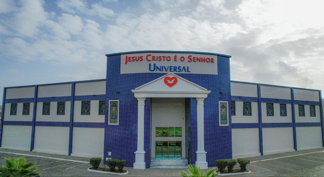 Igreja Universal TEMPLO MAIOR - Paiol do Coqueiro, Próximo a Rotunda de Lem Ferreira - Paiol, Praia - Ilha de Santiago  - 894 - Cabo Verde, Próximo a Rotunda de Lem Ferreira - Paiol Praia - Ilha de Santiago - Cabo Verde