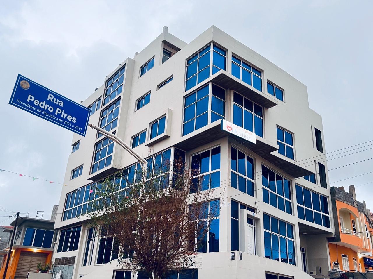 Igreja Universal PEDRA BADEJO - Estrada Principal, Prédio da Firma Fernando Jorge, 167A - Achada Fátima , Pedra Badejo - Ilha de Santiago  - 7410 - Cabo Verde, 167A - Achada Fátima  Pedra Badejo - Ilha de Santiago - Cabo Verde