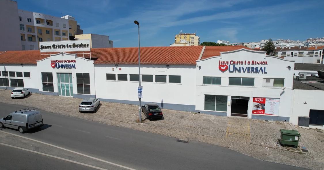 Igreja Universal ALMADA - Avenida 23 de julho, 14 - Almada, Cova da Piedade - Setubal  - 2805-255 - Portugal