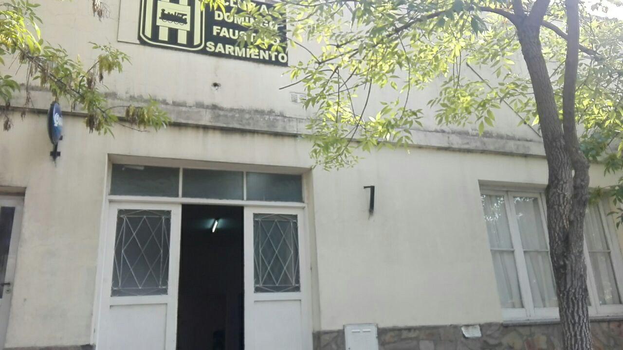 Igreja Universal Pehuajó (Anexo) - Av. Libertador Gral. José de San Martín, 165 - Pehuajó, Pehuajó - Buenos Aires Province  - B6450GNB - Argentina