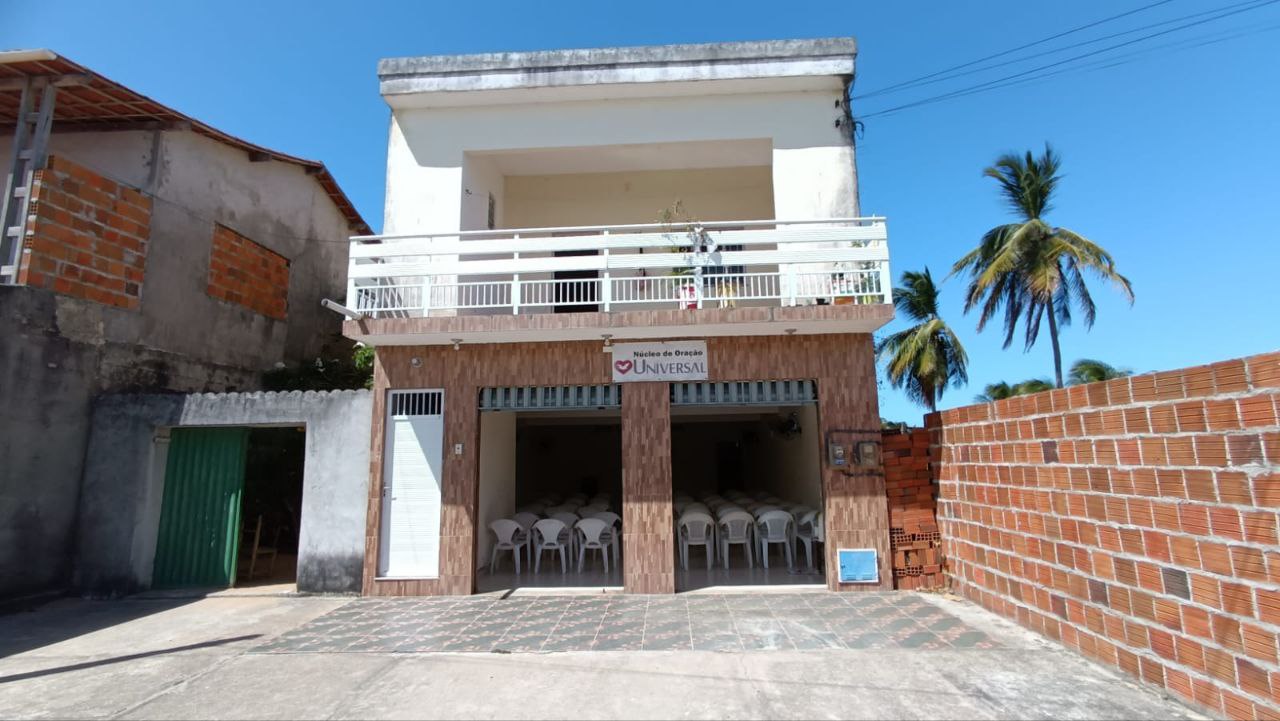 Igreja Universal ARANAU - Av. Principal de Aranau, S/N - Centro, Aranau - Ceará  - 62580-000 - Brasil, S/N - Centro Aranau - Ceará - Brasil