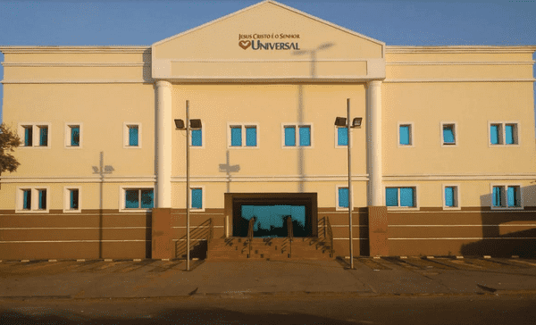 Igreja Universal GARAVELO PARK - Avenida Aragoiânia, 158 - Setor Garavelo, Aparecida de Goiânia - Goiás  - 74930525 - Brasil, 158 - Setor Garavelo Aparecida de Goiânia - Goiás - Brasil