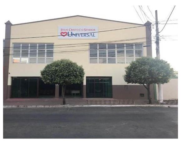 Igreja Universal CURVELO - Rua Juvenal Borges, 4 - Centro, Curvelo - Minas Gerais  - 35790000 - Brasil, 4 - Centro Curvelo - Minas Gerais - Brasil