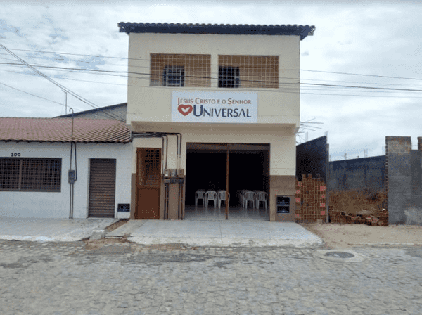 Igreja Universal GLORIA - Rua Cel Valadares De Farias, 99 - Centro, Glória - Bahia  - 48620-000 - Brasil, 99 - Centro Glória - Bahia - Brasil