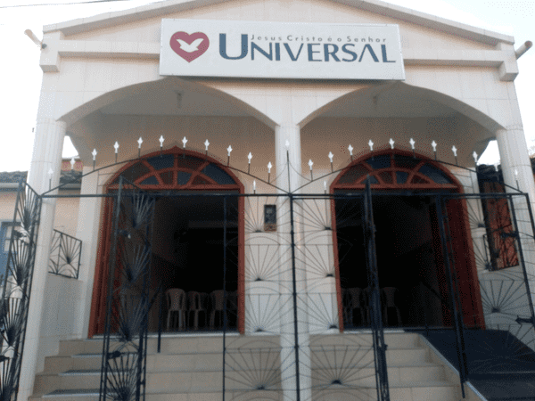 Igreja Universal ILHA DE SANTANA - Rua do Dendê, 37 - Santana (Ilha de Maré), Salvador - Bahia  - 42500-052 - Brasil