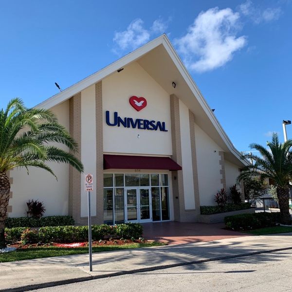 Igreja Universal WEST PALM BEACH - Conniston Rd, 854 - Southwest, West Palm Beach - Florida  - 33405 - Estados Unidos
