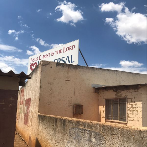 Igreja Universal EVATON WEST - Erf 7217, Ext 4,Evaton West, Evaton, 1980, 0112243703 - Evaton location, Evaton West - Gauteng  - 1984 - África do Sul