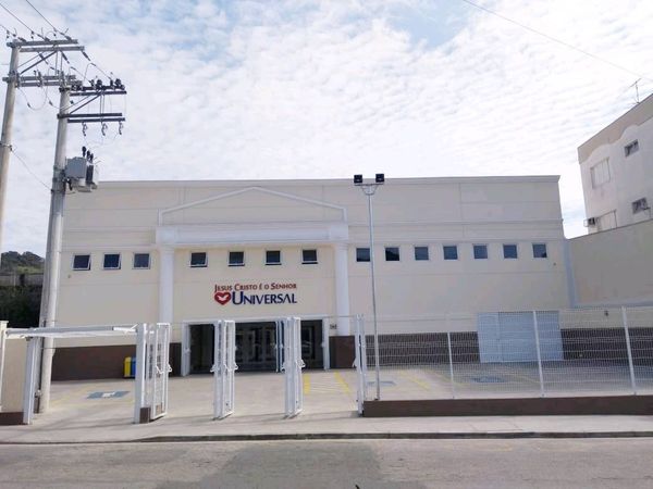 Igreja Universal SAO ROQUE - Rua Sotero de Souza, 384 - Centro, São Roque - São Paulo  - 18130200 - Brasil, 384 - Centro São Roque - São Paulo - Brasil