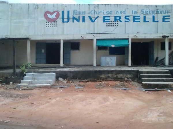 Igreja Universal DERRIERE RAILS - Ex-cinéma derrière rails - Derrière Rails, Abidjan - Abijan  - 2201 - Costa do Marfim, 0 - Derrière Rails Abidjan - Abijan - Costa do Marfim