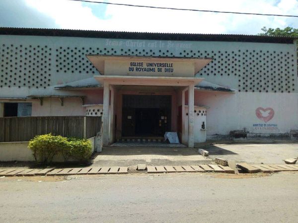 Igreja Universal DIMBOKRO - Ex-cinema Orient - Dimbokro, Dimbokro - -  - 2201 - Costa do Marfim, 0 - Dimbokro Dimbokro - - - Costa do Marfim