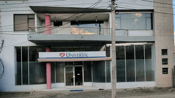 Igreja Universal AZOGUES - Av. 24 De Mayo Y Aurelio Jaramillo , 1319 - Centro, Azogues - Cañar  - 030102 - Equador, 1319 - Centro Azogues - Cañar - Equador