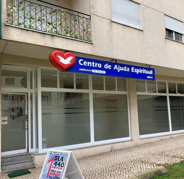 Igreja Universal LOUSA - Avenida Doutor José Maria Cardoso, 15 R/C - Centro, Lousã - Coimbra  - 3200-202 - Portugal