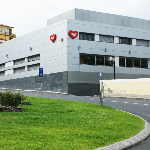 Igreja Universal ILHA DA MADEIRA - Rua Doutor Brito Câmara, 32 - Funchal, Funchal - Madeira  - 9000-032 - Portugal