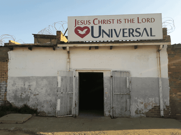 Igreja Universal MAKENTA - Makenta Street , 6975 - KwaThema , Springs - Gauteng  - 1536 - África do Sul, 6975 - KwaThema  Springs - Gauteng - África do Sul