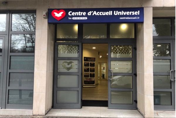 Igreja Universal ST DENIS ILE DE FRANCE - Rue de Strasbourg, 55 - Seine-Saint-Denis, Saint-Denis - Île-de-France  - 93200 - França, 55 - Seine-Saint-Denis Saint-Denis - Île-de-France - França