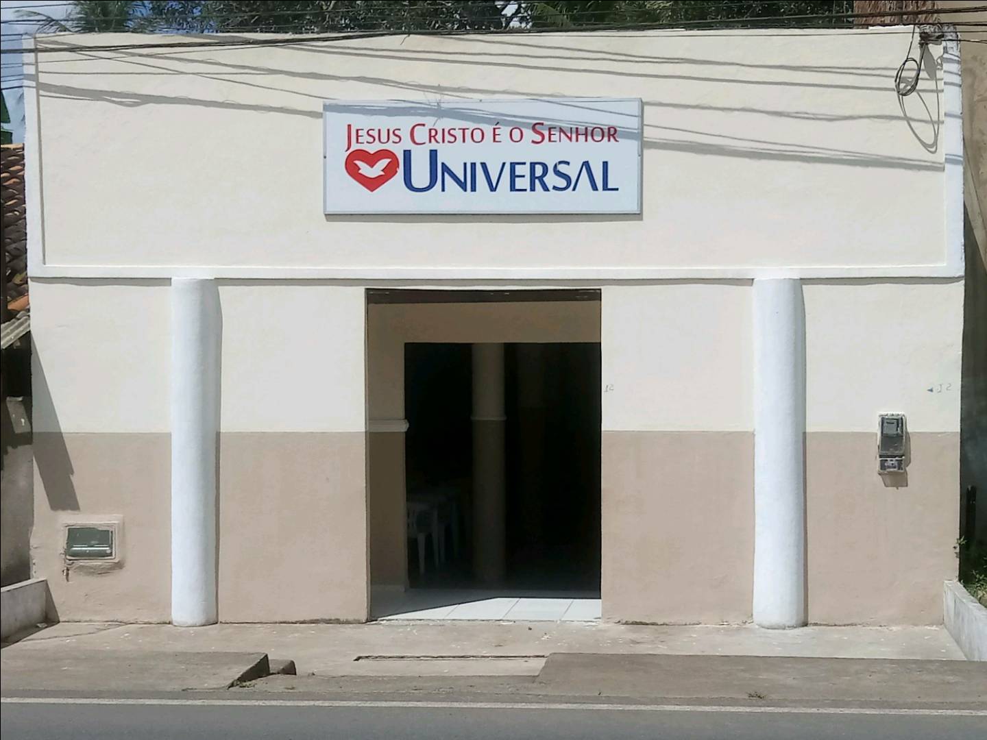 Igreja Universal ENTRADA DA PEDRA - Rua Fazenda jerico, 12 - Entrada Da pedra , Santo Amaro - Bahia  - 44200-000 - Brasil, 12 - Entrada Da pedra  Santo Amaro - Bahia - Brasil