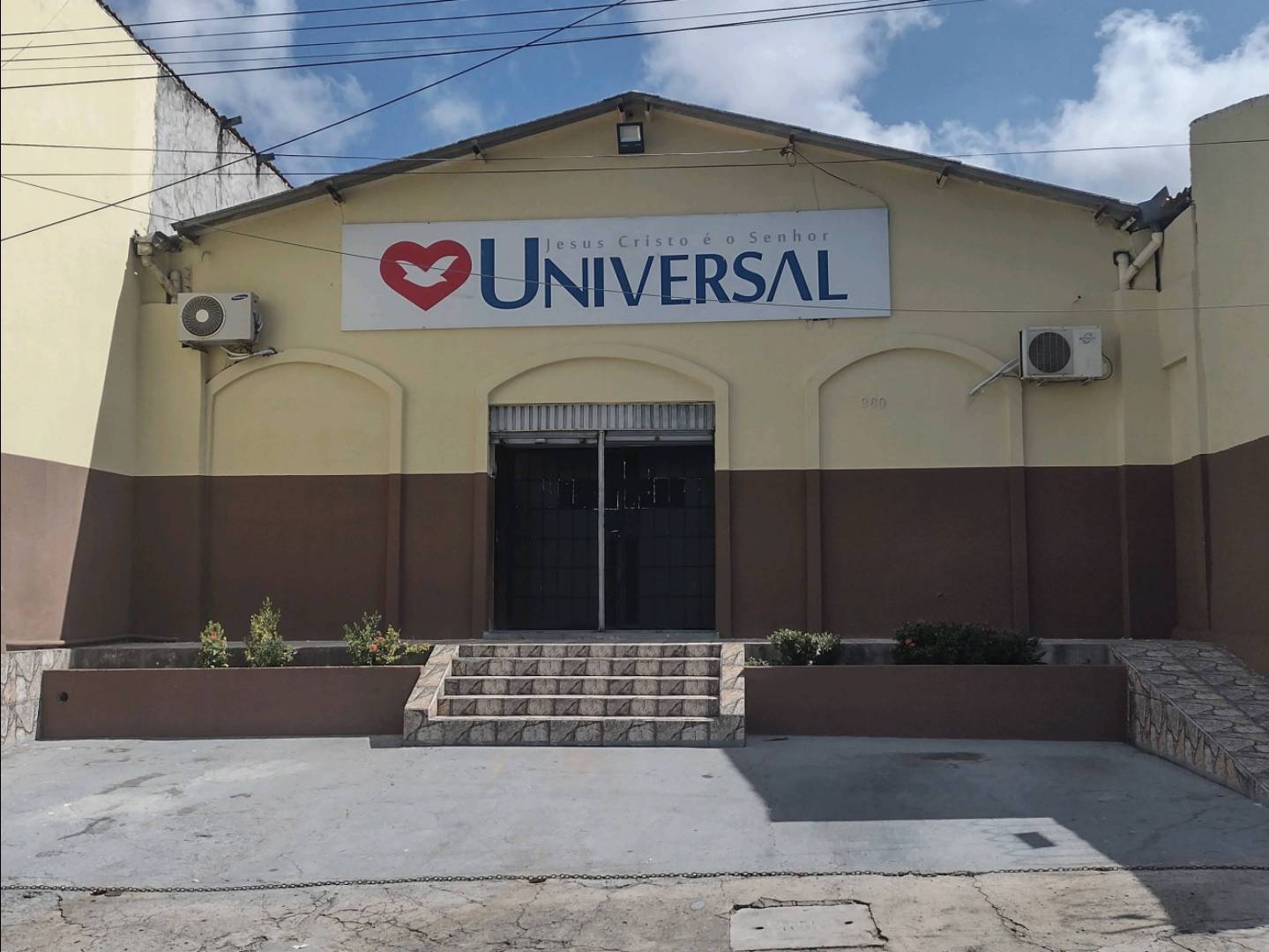 Igreja Universal PIO XII - Rua Paulo Firmeza, 980 - São João Do Tauapé, Fortaleza - Ceará  - 60130-421 - Brasil, 980 - São João Do Tauapé Fortaleza - Ceará - Brasil