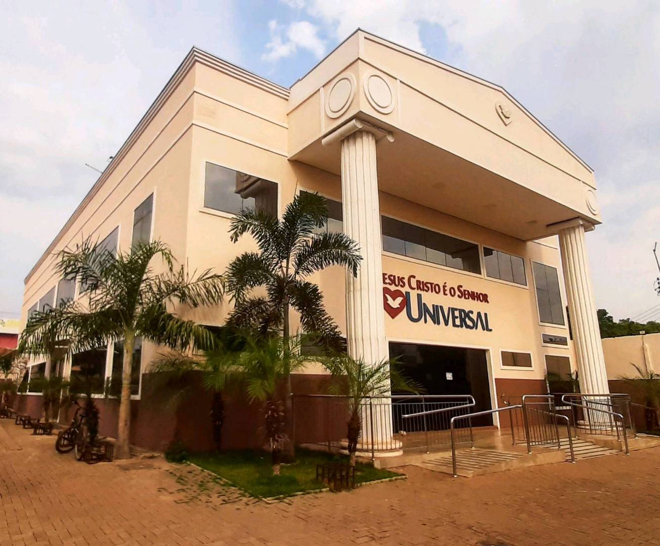 Igreja Universal TAQUARALTO - Avenida Tocantins, 13 - Centro (Taquaralto), Palmas - Tocantins  - 77064580 - Brasil, 13 - Centro (Taquaralto) Palmas - Tocantins - Brasil