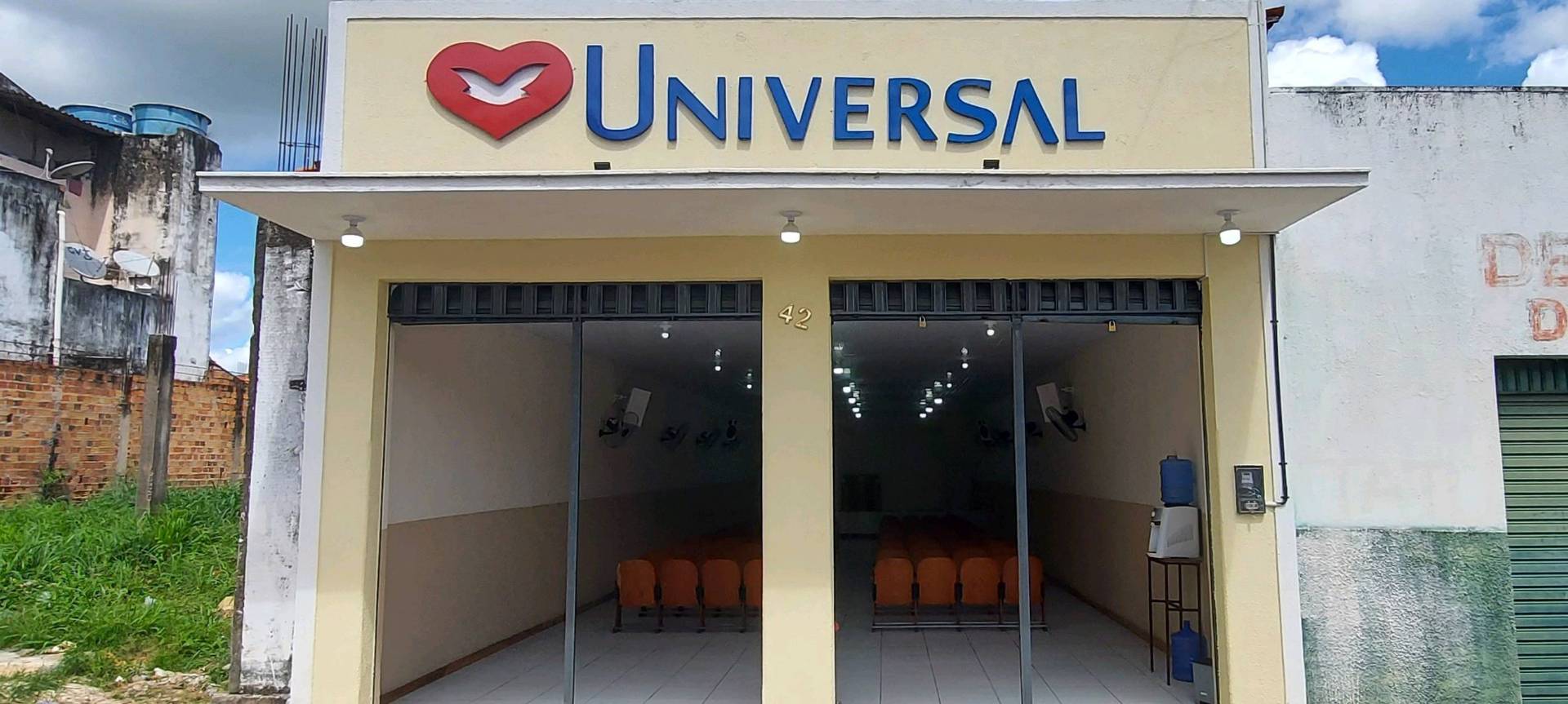 Igreja Universal VITORINO FREIRE - Rua São Luis , 42 - Centro, Vitorino Freire - Maranhão  - 65320000 - Brasil