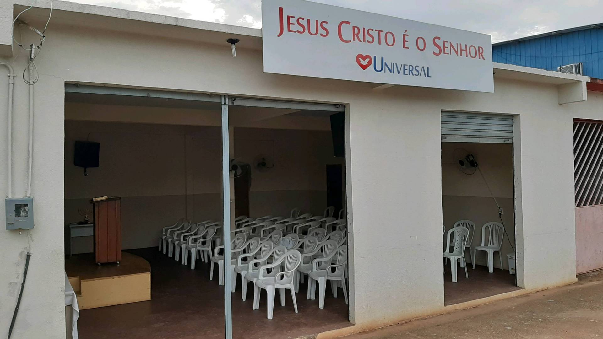 Igreja Universal CAREIRO DA VARZEA - RD BR 319 , 00 - Centro, Careiro - Amazonas  - 69255-000 - Brasil, 00 - Centro Careiro - Amazonas - Brasil