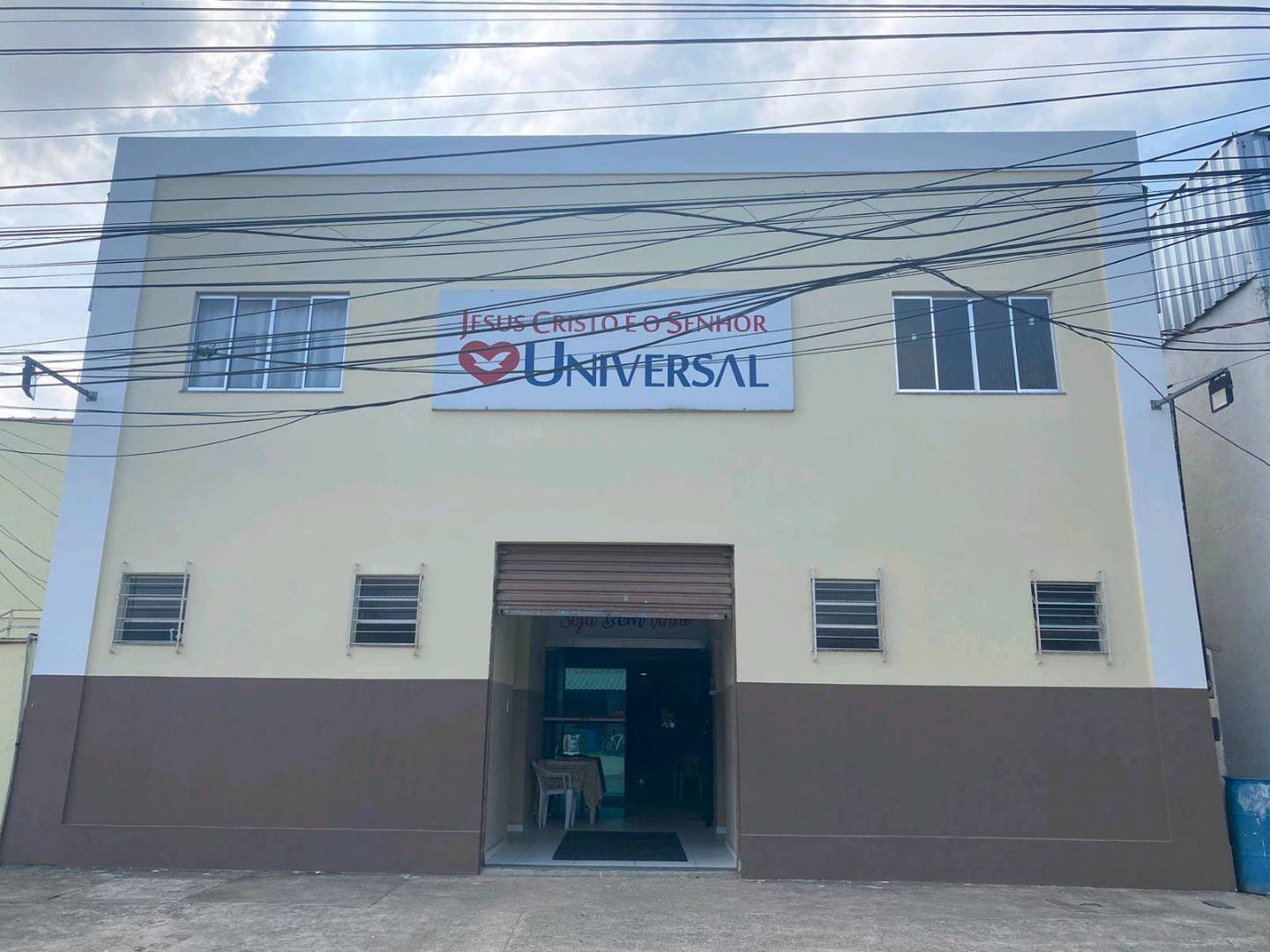 Igreja Universal AMAPA III - Estrada Do Amapá, 1 - Amapá, Duque de Caxias - Rio de Janeiro  - 25235462 - Brasil