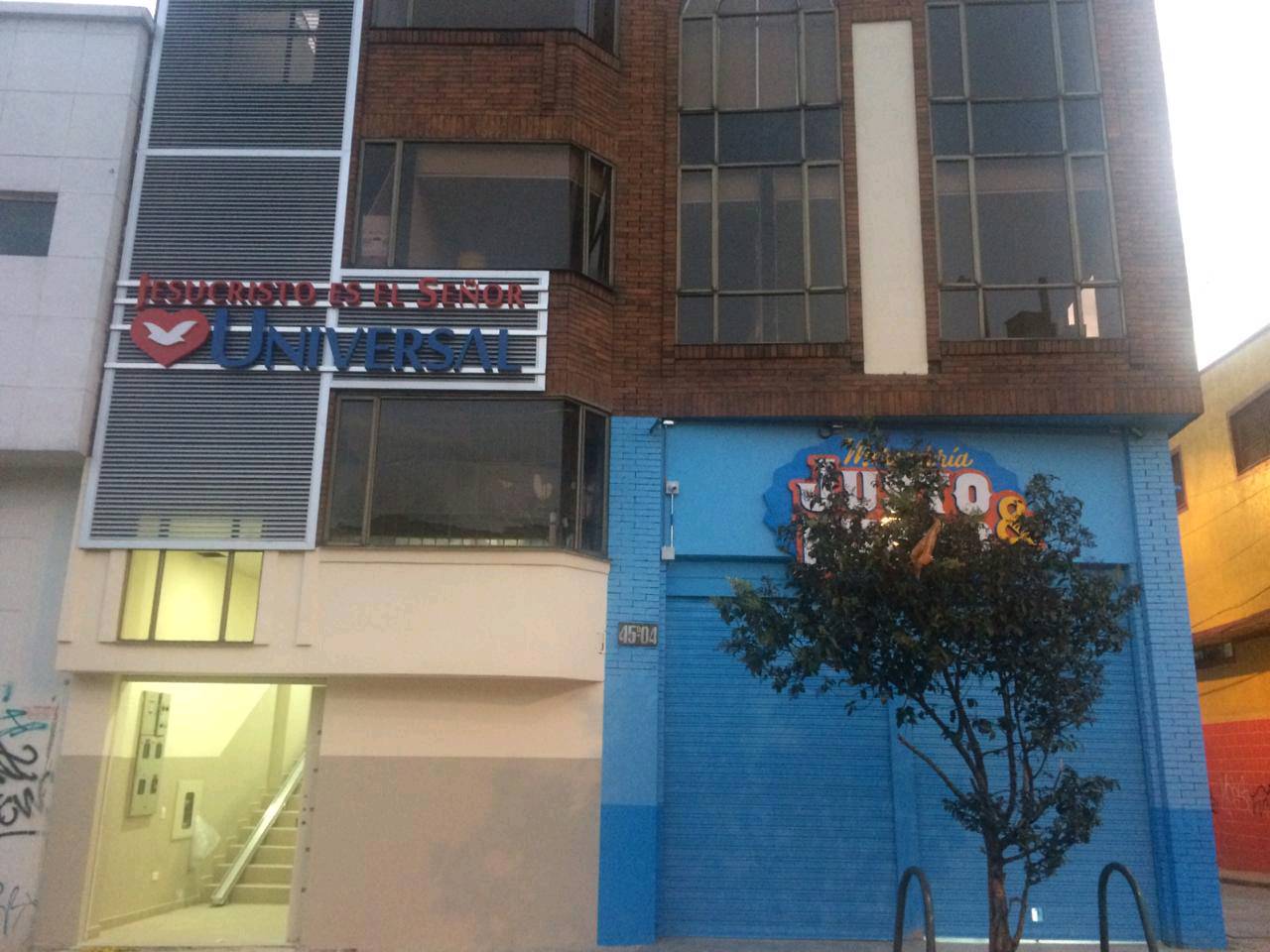 Igreja Universal CANDELARIA - Av Villavicencio Nro  45D-04,2do Piso,  Al Lado De Justo Y Bueno - Candelaria.   La Nueva, Bogotá - Cundinamarca  - Colômbia,  - Candelaria.   La Nueva Bogotá - Cundinamarca - Colômbia