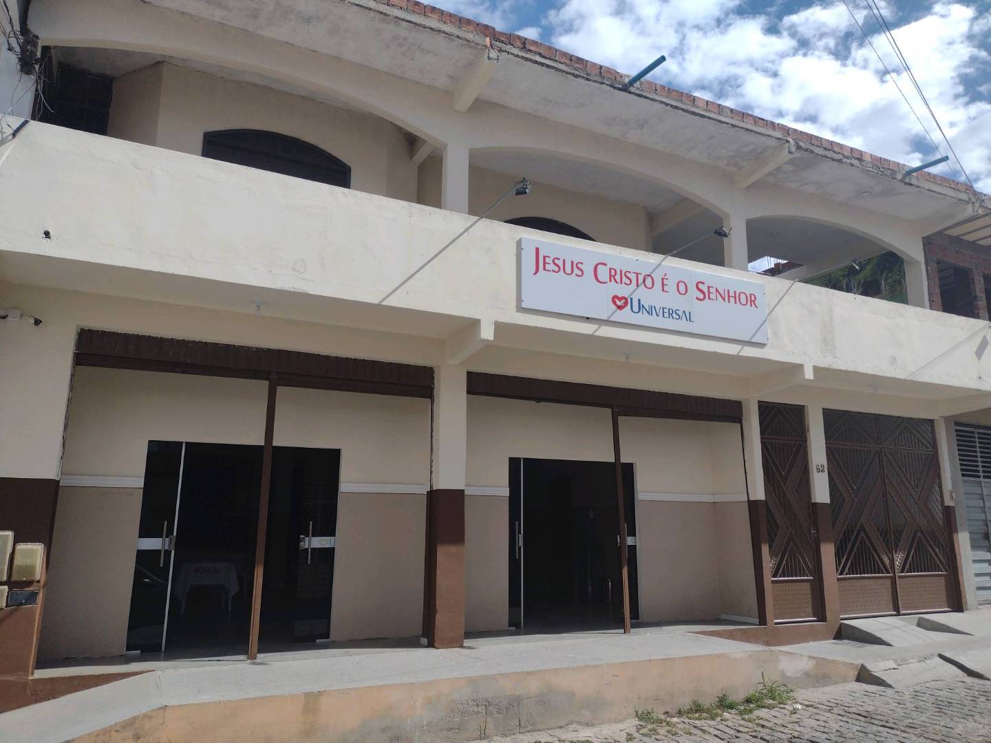 Igreja Universal ARACI - Rua Padre Júlio Fiorentino, 62 - Centro, Araci - Bahia  - 48760000 - Brasil