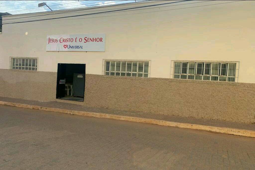 Igreja Universal URUCANIA - Rua Santa Efigênia , 184 - Centro, Urucânia - Minas Gerais  - 35380-000 - Brasil