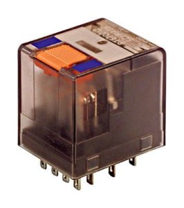 SIEMENS PT570024 24VDC 4C/O 6A 14 PİN ENDÜSTRİYEL RÖLE