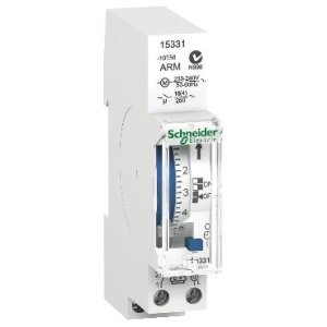 SCHNEIDER ELECTRIC 15331 MEKANİK ZAMAN SAATİ 7 GÜN 100 SAAT