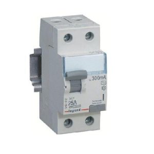 LEGRAND 403186 2X25A 300MA AC TİPİ XC3 KAÇAK AKIM KORUMA ANAHTARI