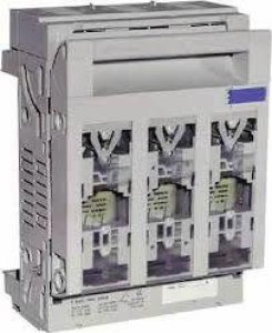 KARDEŞ ELEKTRİK PABUÇ BAĞLANTILI YATAY TİP YÜK AYIRICI NH00 160A M8