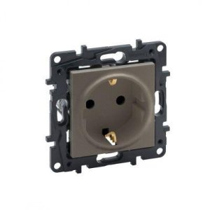 LEGRAND 768514 RAVENTİ BRONZ TOPRAKLI PRİZ