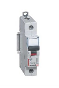 Legrand 403636 XG3 Tek Kutuplu C4 6kA Otomatik Sigorta