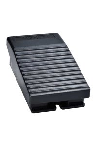 Schneider XPEA111 2NK+2NA IP43 Siyah Plastik Tek Ayak Pedalı